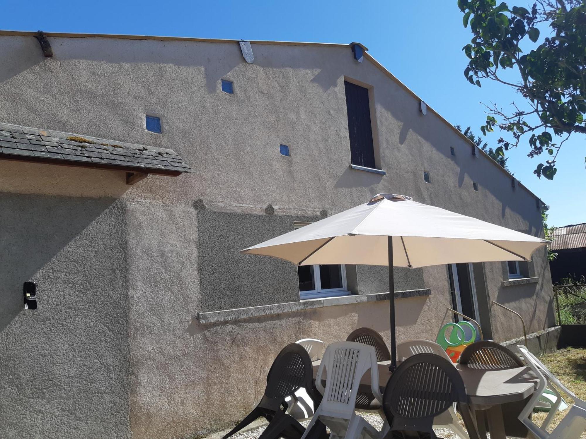 La Java Saint-Cyran-du-Jambot Exterior foto